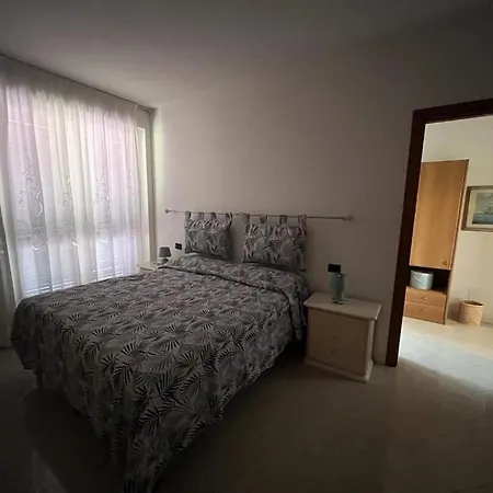 Casa Nora Giardino E Box Auto Apartamento La Spezia