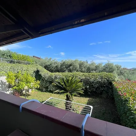 Casa Nora Giardino E Box Auto *