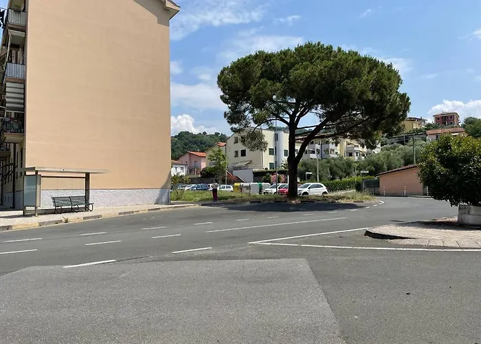 Casa Nora Giardino E Box Auto