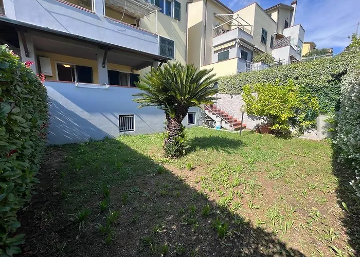 Casa Nora Giardino E Box Auto